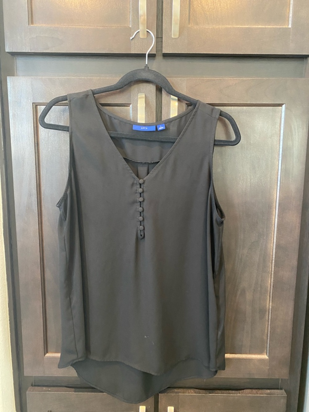 Apt. 9 Black V-Neck Sleeveless Button-Front Camisole